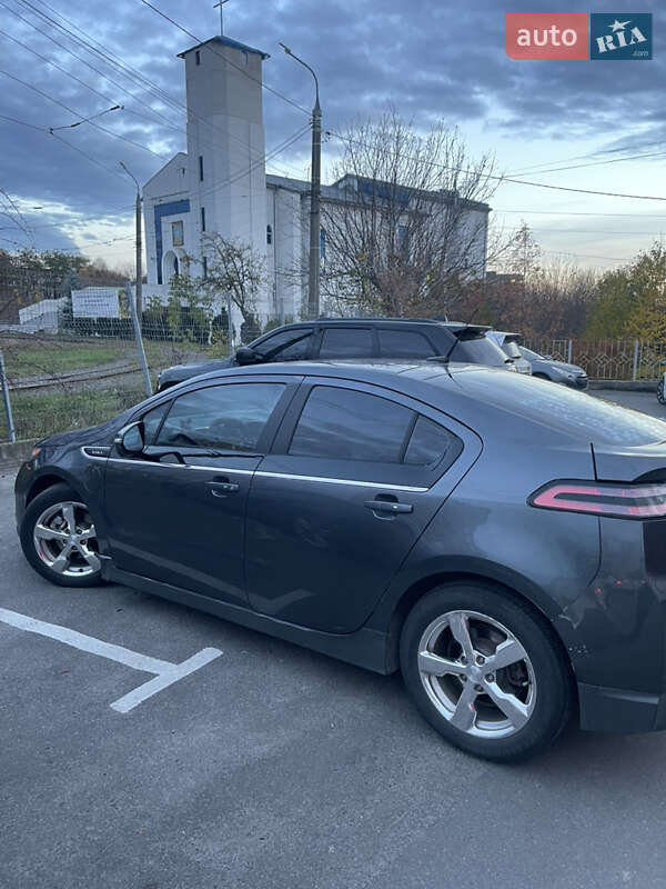 Хэтчбек Chevrolet Volt 2013 в Виннице
