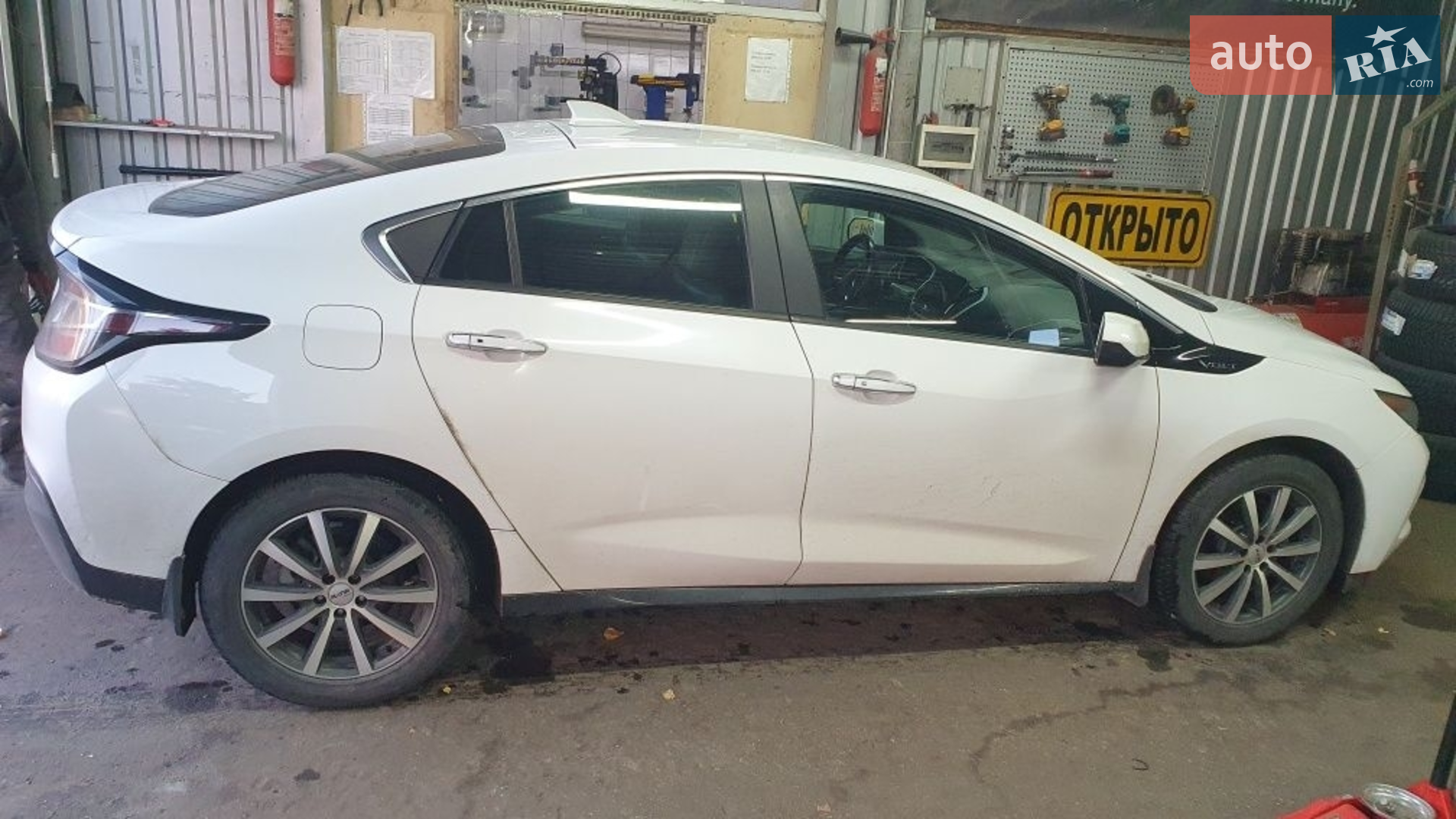 2017 Chevrolet Volt - мініатюра 12