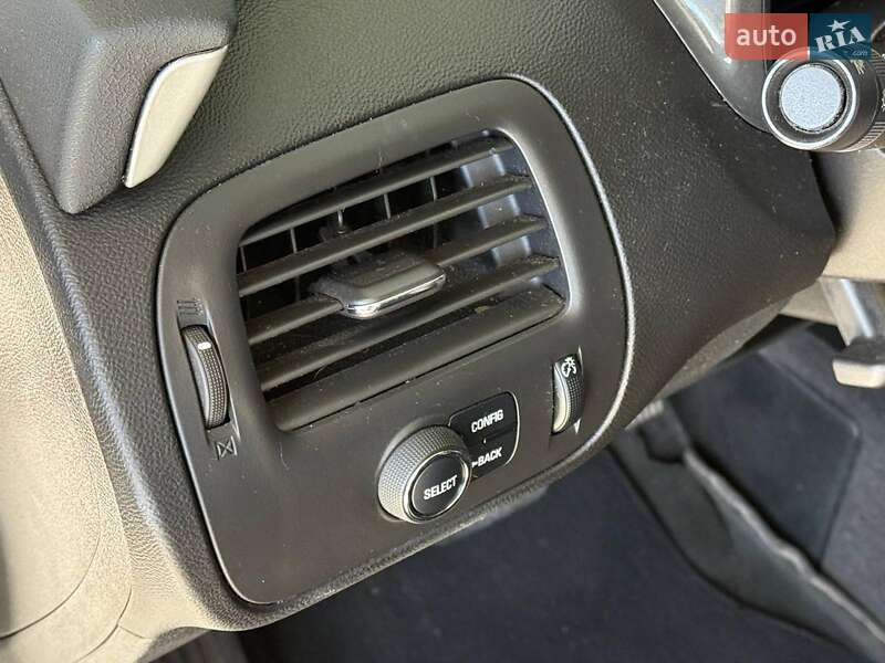 Хэтчбек Chevrolet Volt 2014 в Одессе фото 11 Хэтчбек Chevrolet Volt 2014 в Одессе