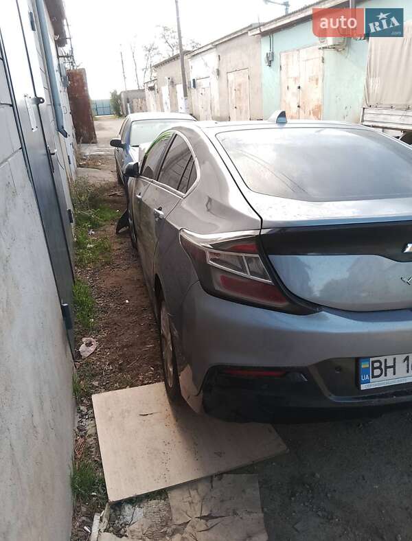 Хэтчбек Chevrolet Volt 2018 в Одессе