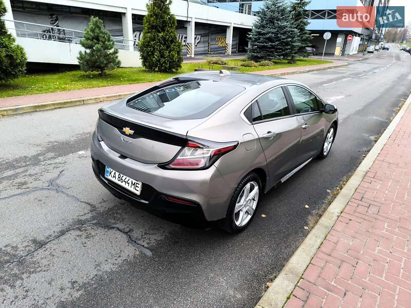 Хэтчбек Chevrolet Volt 2017 в Киеве фото 7 Хэтчбек Chevrolet Volt 2017 в Киеве