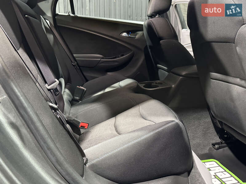 Хэтчбек Chevrolet Volt 2016 в Одессе