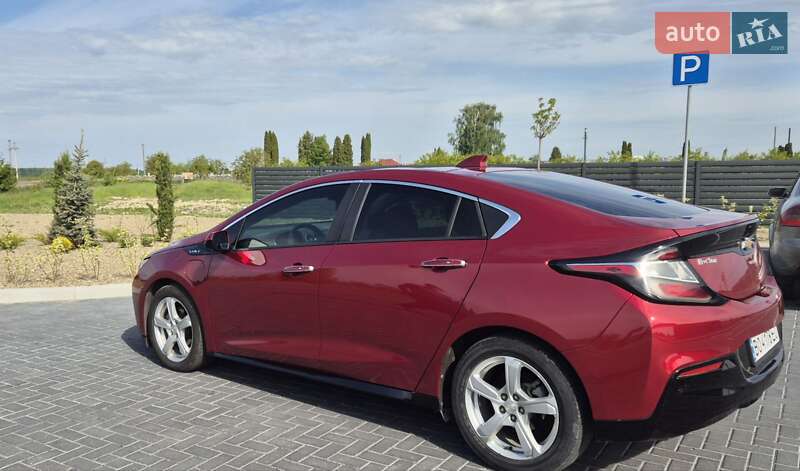 Хэтчбек Chevrolet Volt 2019 в Львове