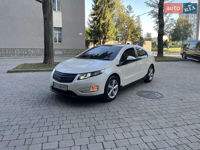 Хетчбек Chevrolet Volt 2011 в Івано-Франківську