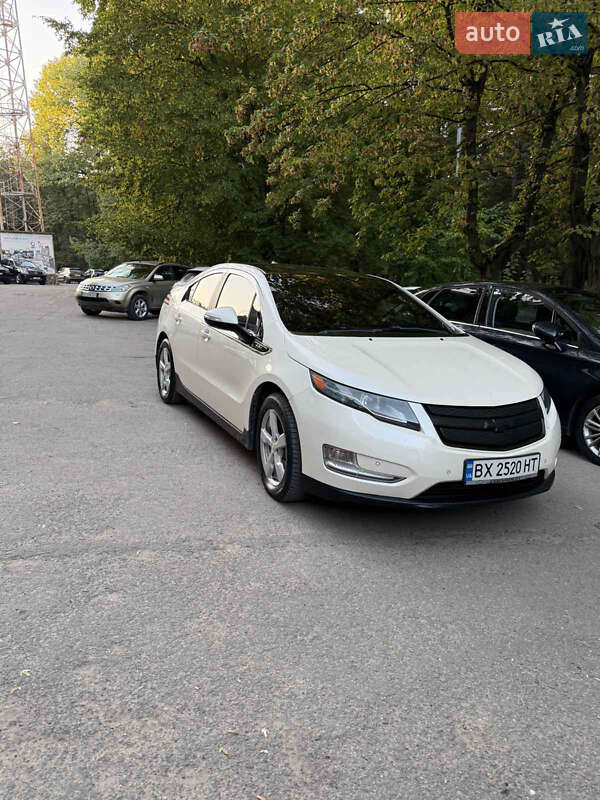 Хетчбек Chevrolet Volt 2011 в Івано-Франківську