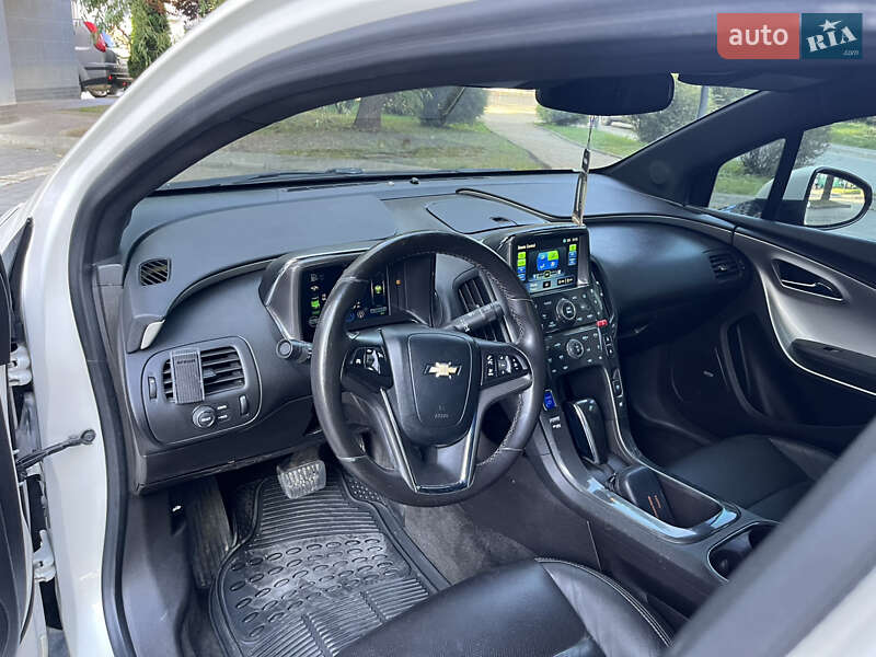 Хетчбек Chevrolet Volt 2011 в Івано-Франківську