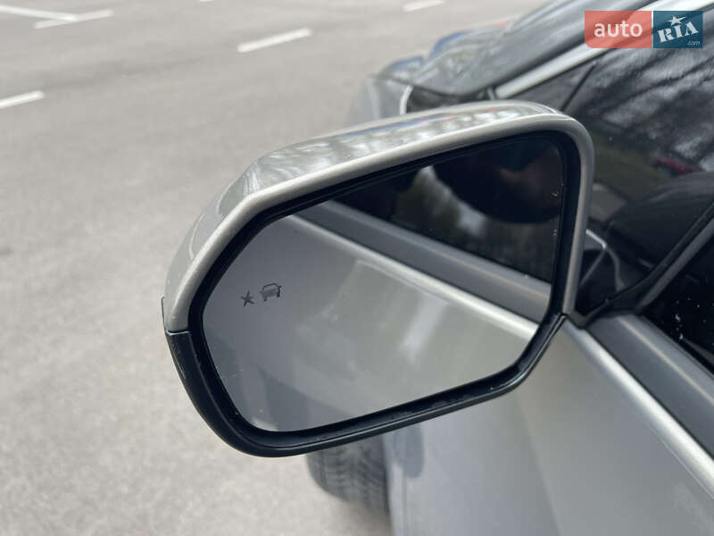 Хетчбек Chevrolet Volt 2017 в Києві