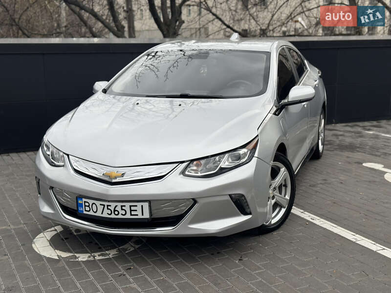 Хетчбек Chevrolet Volt 2016 в Києві