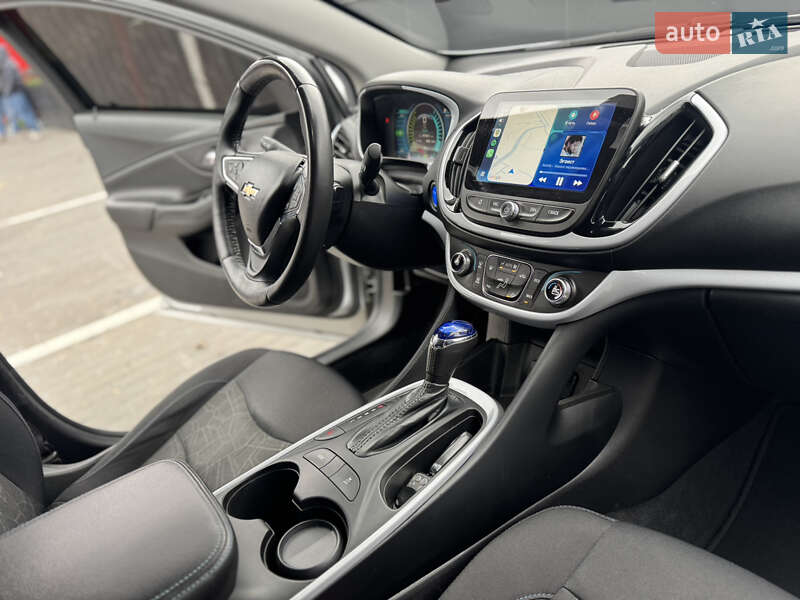 Хетчбек Chevrolet Volt 2016 в Києві