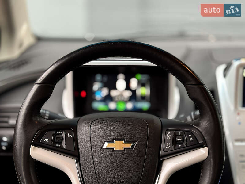 Хетчбек Chevrolet Volt 2012 в Києві