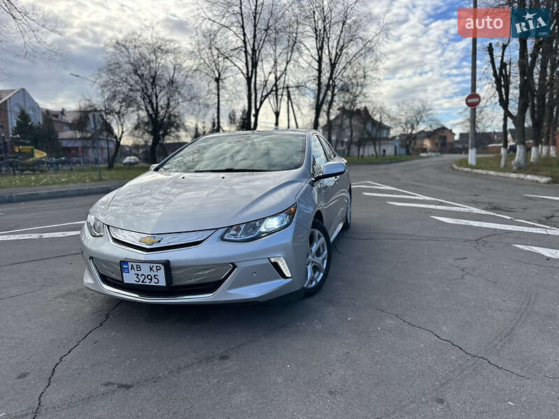 Хэтчбек Chevrolet Volt 2017 в Виннице