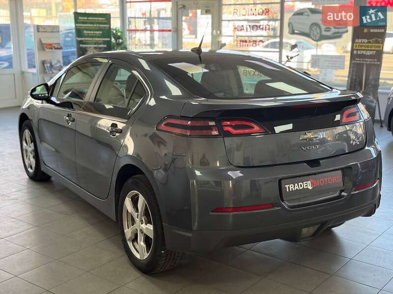 Хэтчбек Chevrolet Volt 2012 в Киеве