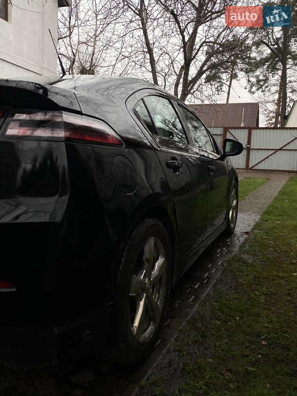 Хэтчбек Chevrolet Volt 2013 в Ирпене