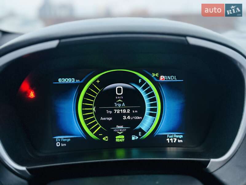 Хэтчбек Chevrolet Volt 2016 в Белогородке