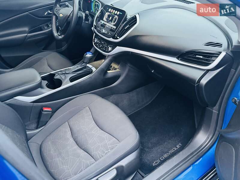 Хэтчбек Chevrolet Volt 2016 в Белогородке