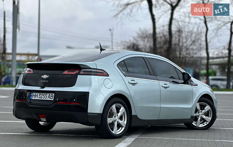 Хетчбек Chevrolet Volt 2011 в Одесі