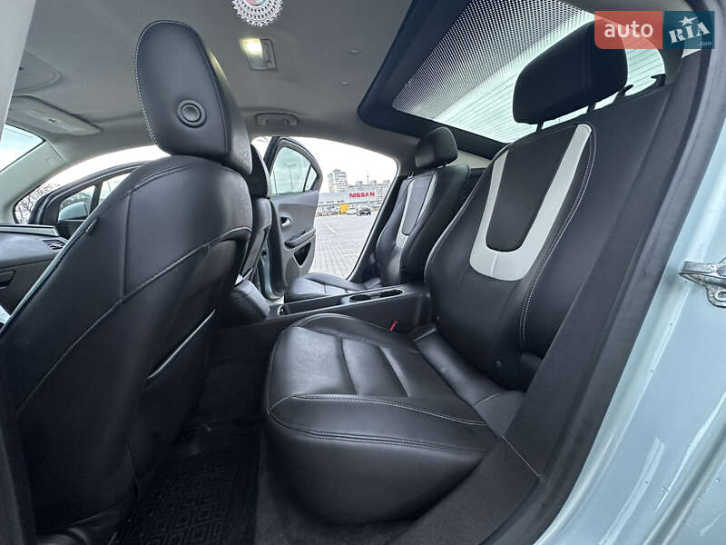 Хетчбек Chevrolet Volt 2011 в Одесі