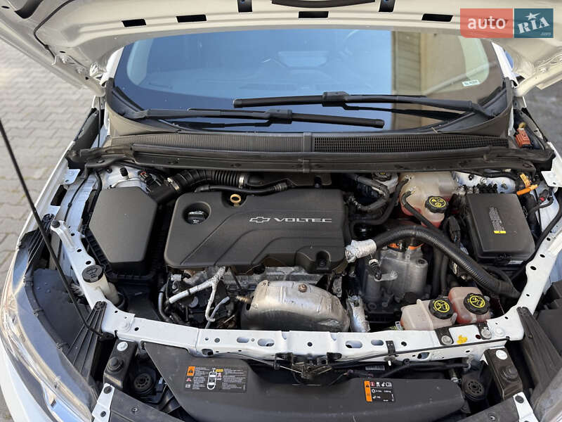 Хетчбек Chevrolet Volt 2015 в Києві