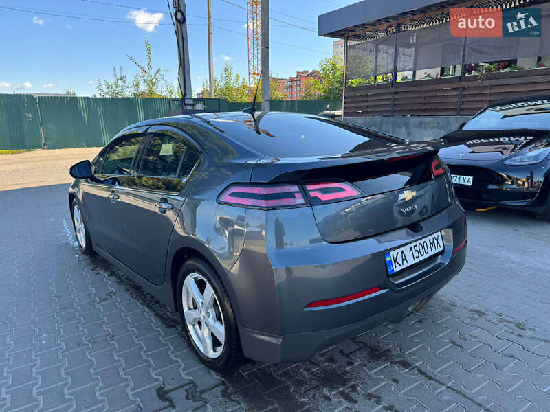 Хэтчбек Chevrolet Volt 2013 в Киеве фото 6 Хэтчбек Chevrolet Volt 2013 в Киеве