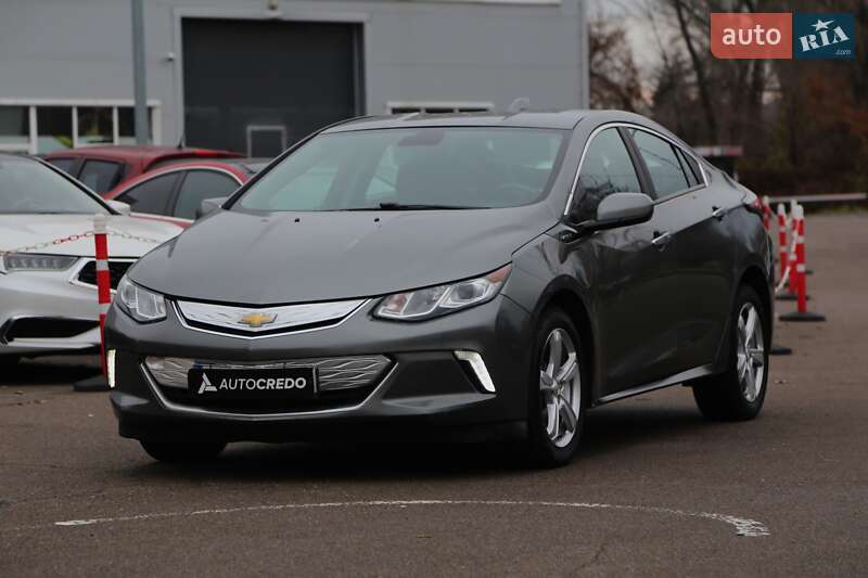 Хетчбек Chevrolet Volt 2016 в Києві
