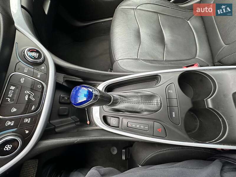 Хэтчбек Chevrolet Volt 2017 в Одессе фото 24 Хэтчбек Chevrolet Volt 2017 в Одессе