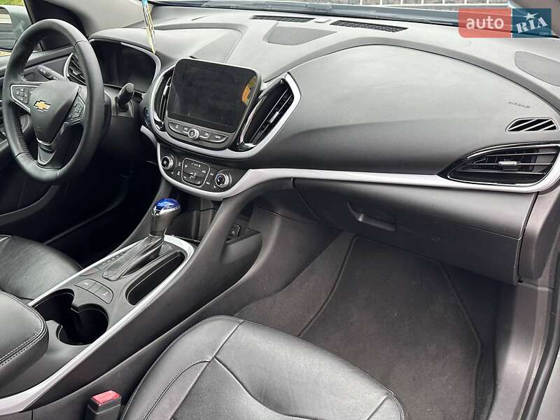 Хэтчбек Chevrolet Volt 2017 в Одессе фото 36 Хэтчбек Chevrolet Volt 2017 в Одессе