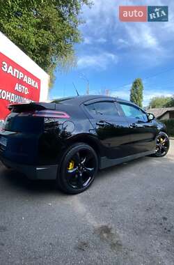Хэтчбек Chevrolet Volt 2011 в Киеве