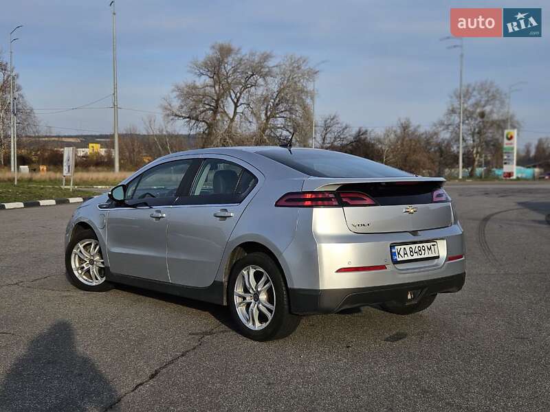Хетчбек Chevrolet Volt 2013 в Києві фото 13 Хетчбек Chevrolet Volt 2013 в Києві