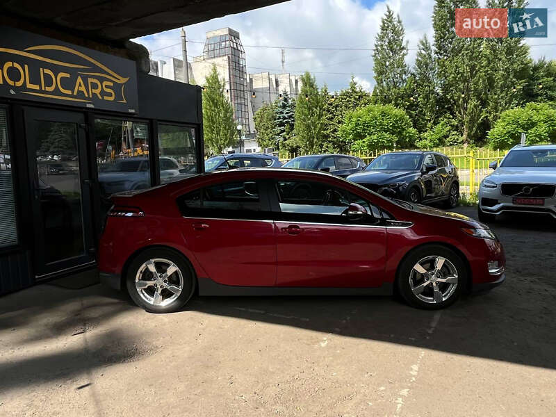 Хетчбек Chevrolet Volt 2014 в Львові