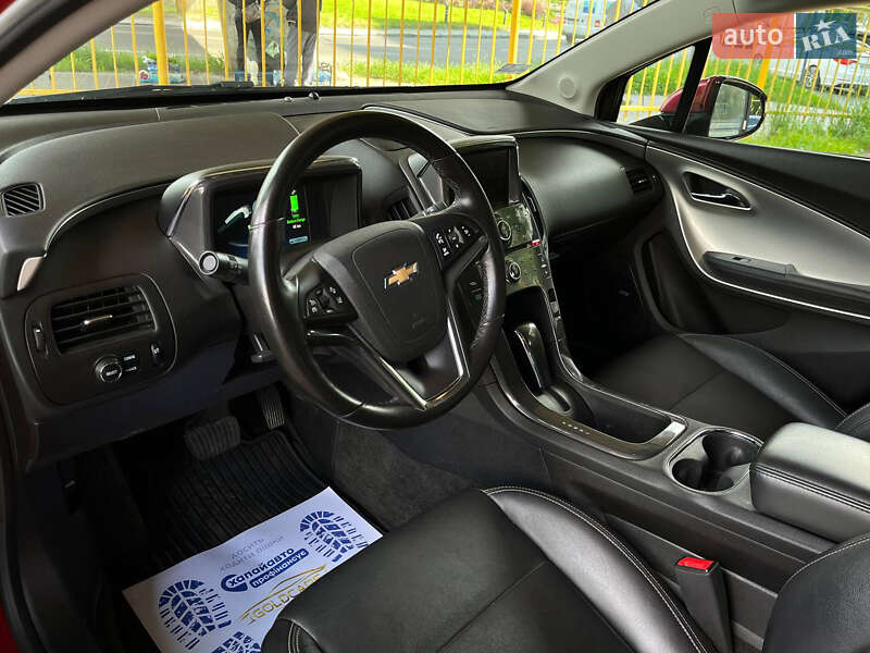 Хетчбек Chevrolet Volt 2014 в Львові