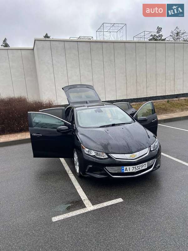 Хетчбек Chevrolet Volt 2017 в Києві фото 2 Хетчбек Chevrolet Volt 2017 в Києві
