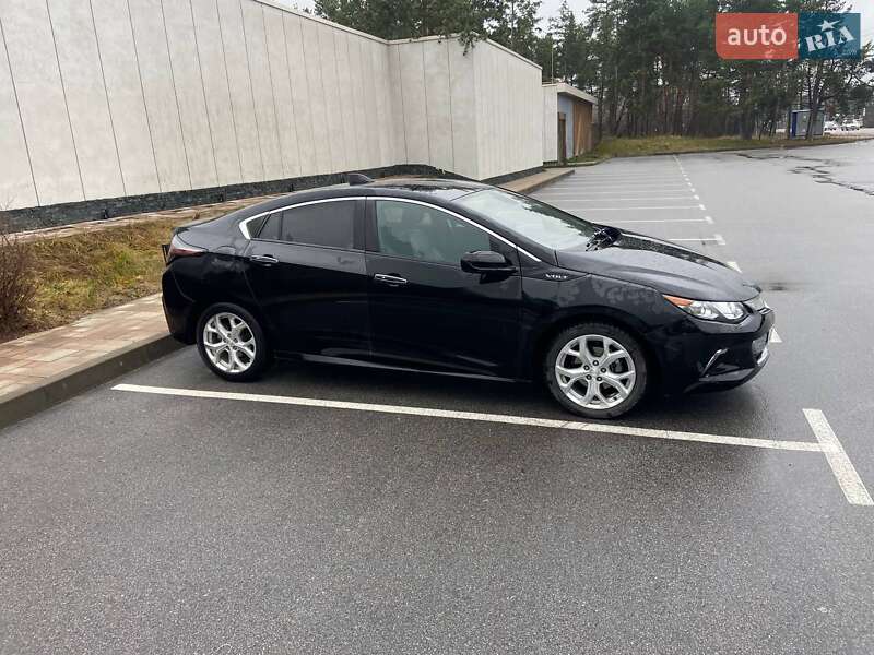 Хетчбек Chevrolet Volt 2017 в Києві фото 3 Хетчбек Chevrolet Volt 2017 в Києві