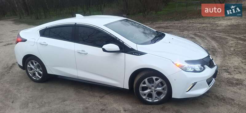 Хэтчбек Chevrolet Volt 2017 в Кременчуге фото 5 Хэтчбек Chevrolet Volt 2017 в Кременчуге