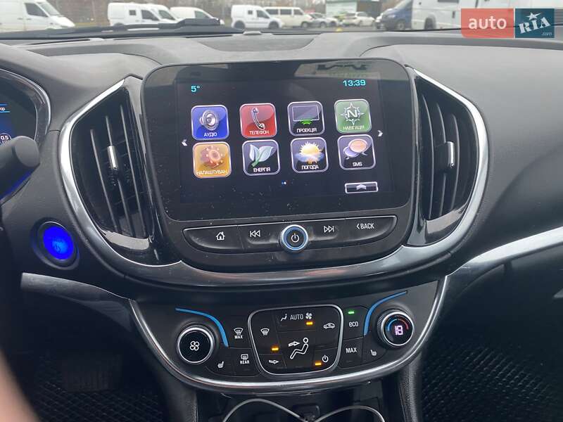 Хетчбек Chevrolet Volt 2018 в Києві