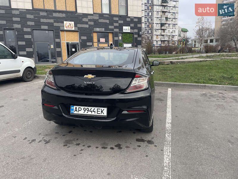 Хэтчбек Chevrolet Volt 2016 в Запорожье
