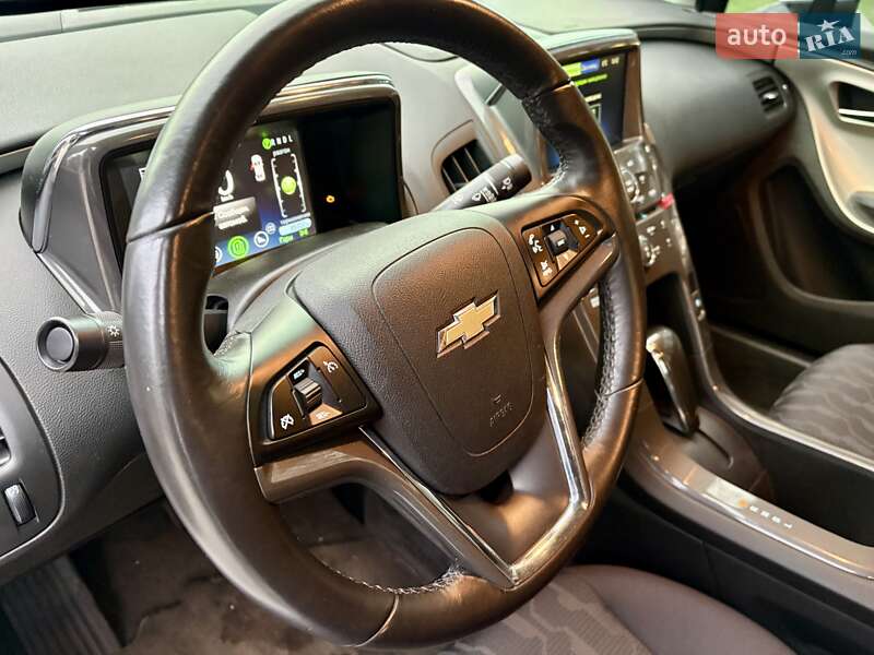 Хэтчбек Chevrolet Volt 2015 в Одессе