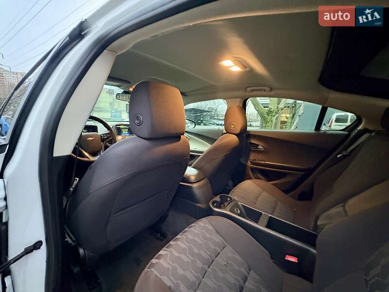 Хэтчбек Chevrolet Volt 2015 в Одессе