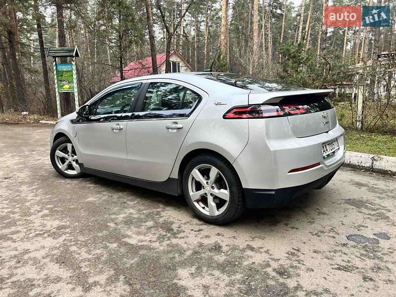 Хетчбек Chevrolet Volt 2013 в Броварах