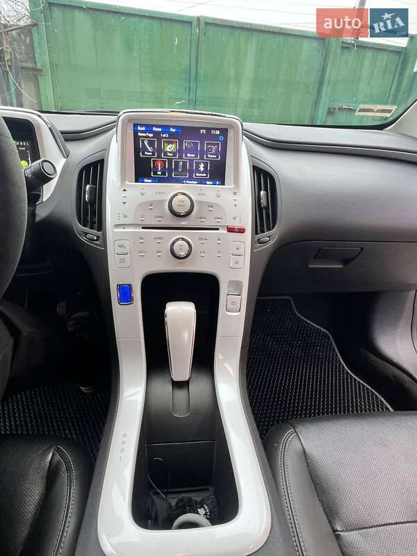 Хетчбек Chevrolet Volt 2013 в Броварах