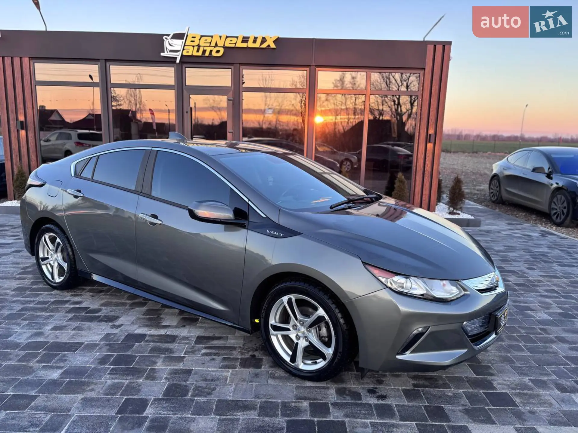 2017 Chevrolet Volt - фото 1