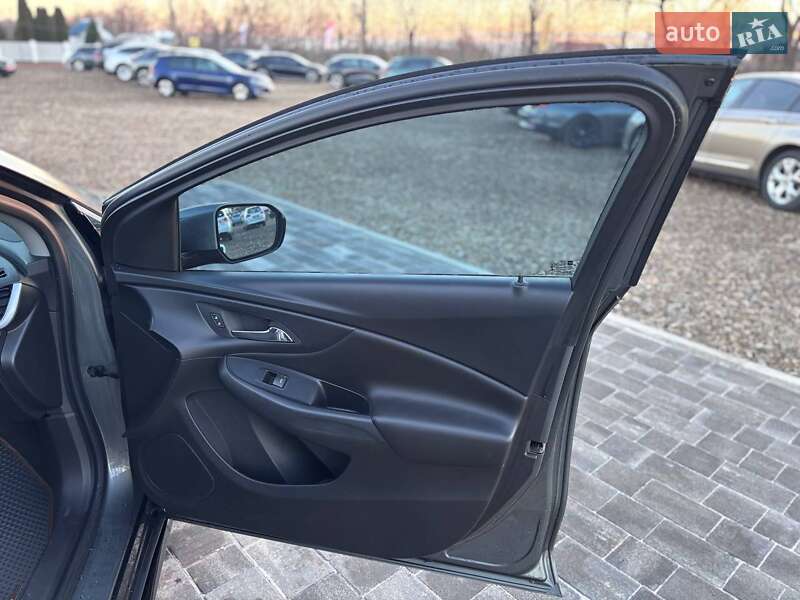 Хэтчбек Chevrolet Volt 2017 в Коломые