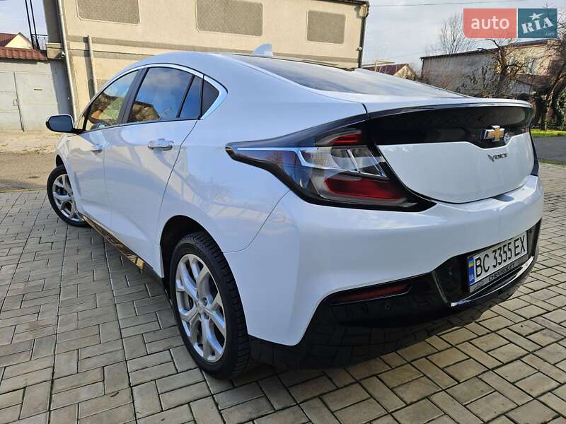 Хэтчбек Chevrolet Volt 2016 в Одессе