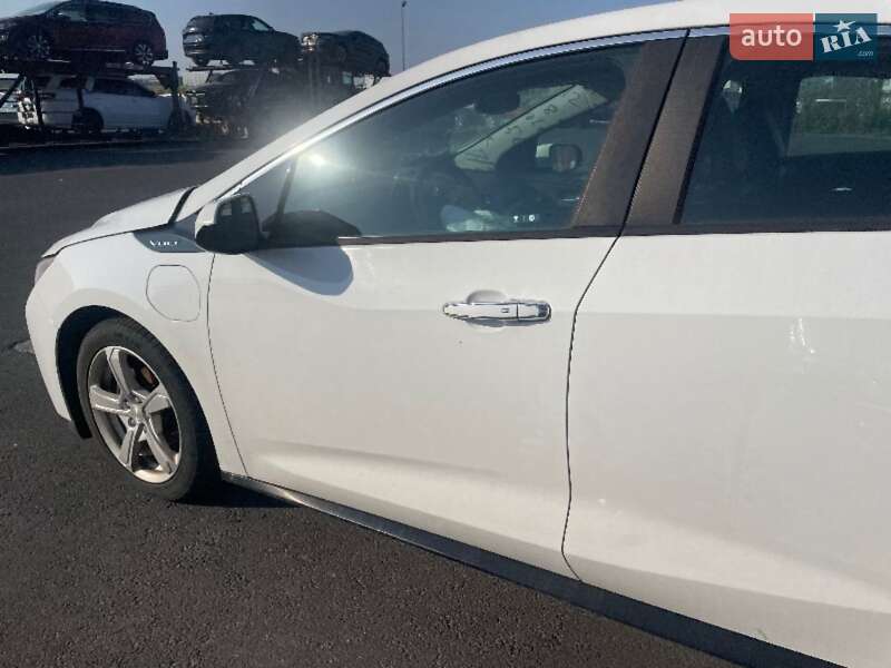 Хетчбек Chevrolet Volt 2018 в Києві