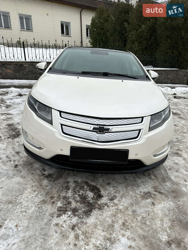 Хэтчбек Chevrolet Volt 2012 в Полтаве