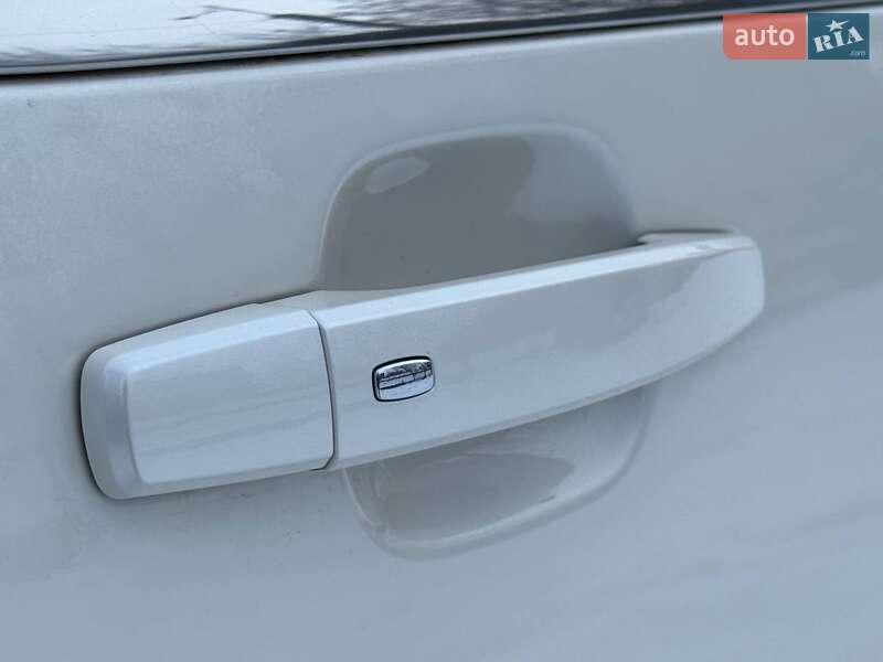 Хэтчбек Chevrolet Volt 2012 в Днепре