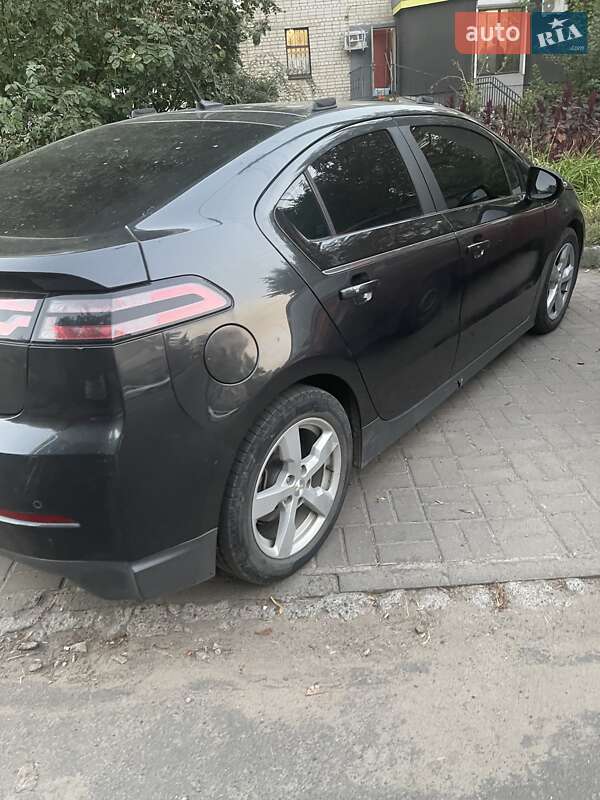 Хэтчбек Chevrolet Volt 2014 в Черкассах