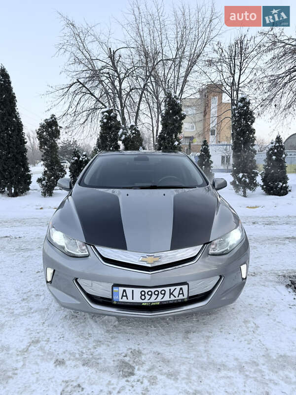 Хэтчбек Chevrolet Volt 2018 в Киеве