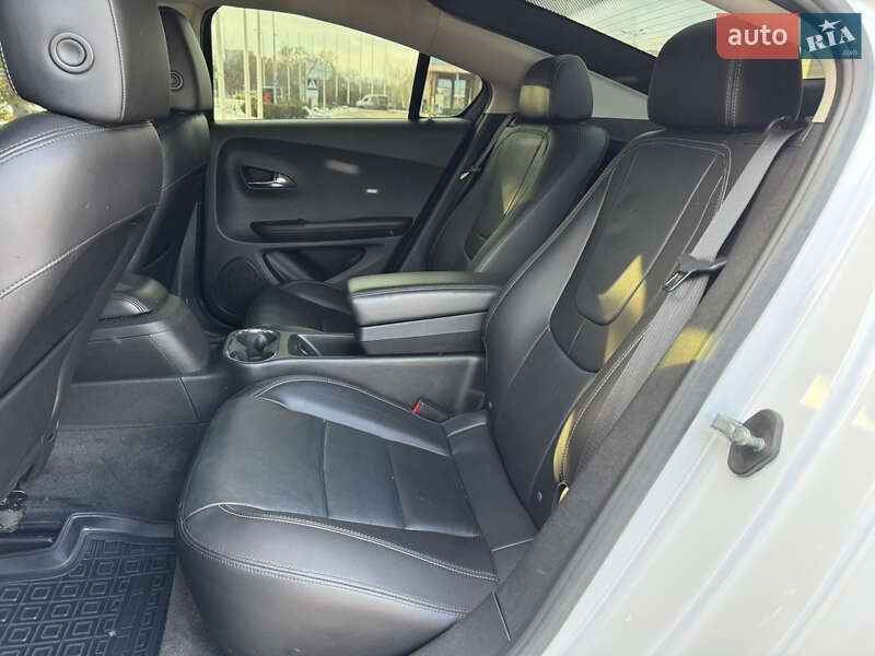 Хэтчбек Chevrolet Volt 2015 в Одессе фото 31 Хэтчбек Chevrolet Volt 2015 в Одессе