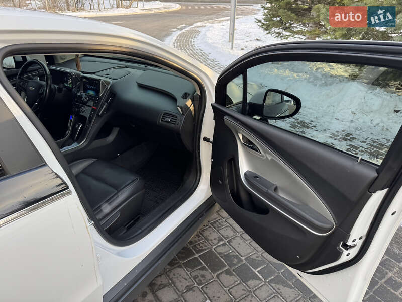 Хэтчбек Chevrolet Volt 2015 в Одессе фото 49 Хэтчбек Chevrolet Volt 2015 в Одессе