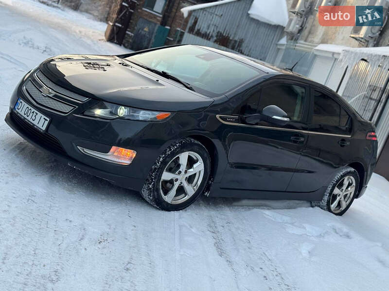 Хэтчбек Chevrolet Volt 2013 в Киеве